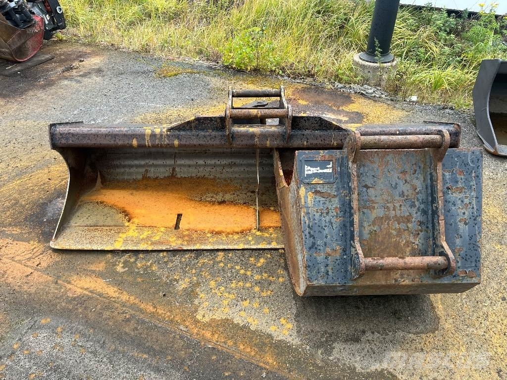 CASE CX 85 D SR / Engcon, 3 kauhaa, Rasvari حفارات وسط 7 طن - 12 طن