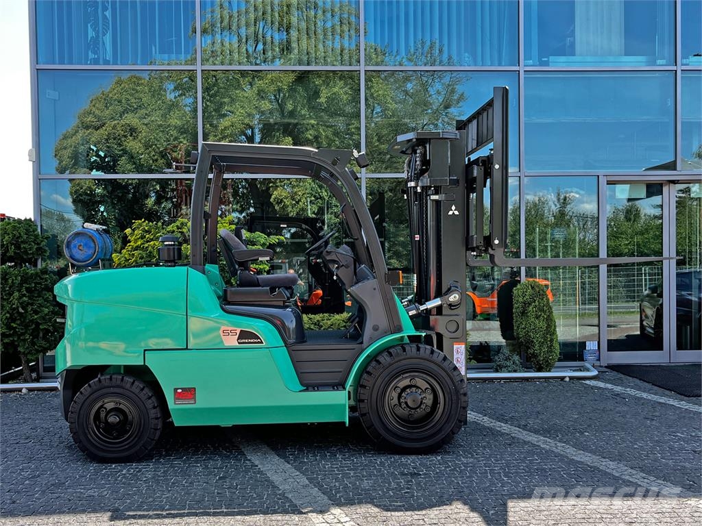 Mitsubishi FG55NT Plinski viljuškari
