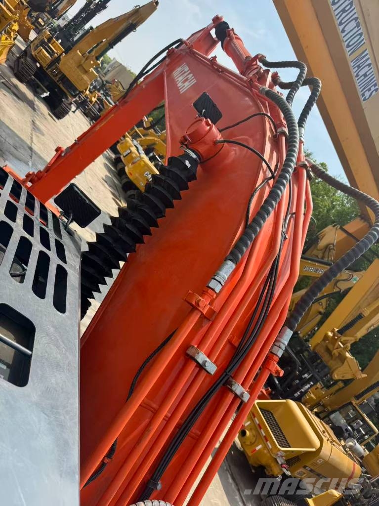 Hitachi ZX 200-3 G Bagri goseničarji