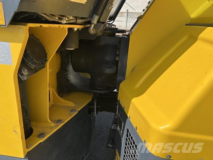 Dynapac CC 2300 트윈 드럼 롤러
