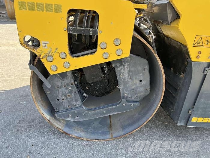 Dynapac CC 2300 트윈 드럼 롤러