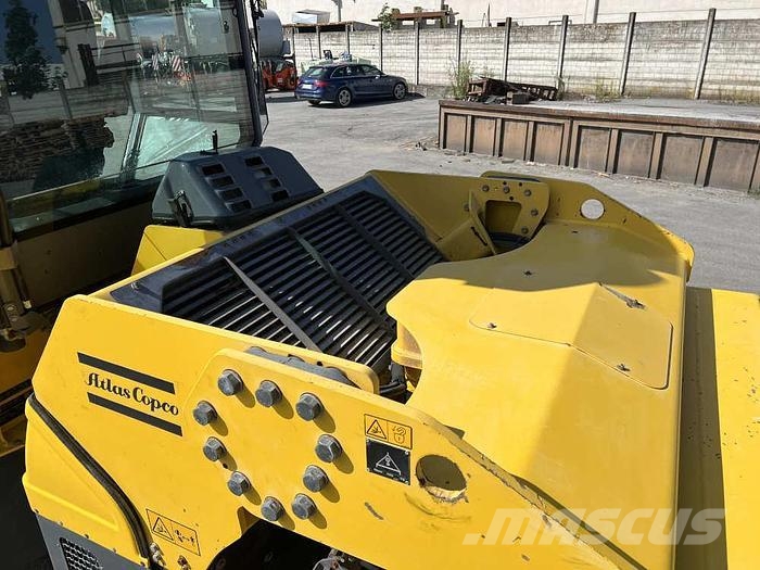 Dynapac CC 2300 트윈 드럼 롤러