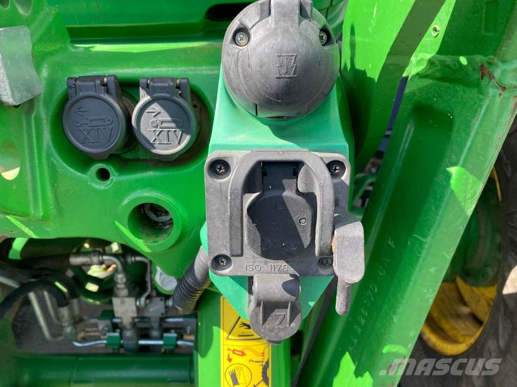 John Deere 6130 R AUTOPOWER DESTOCKAGE Traktorer