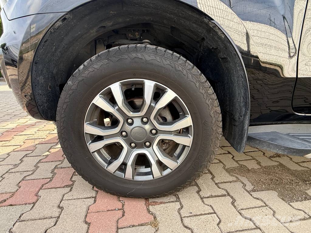 Ford Ranger Caja abierta/laterales abatibles