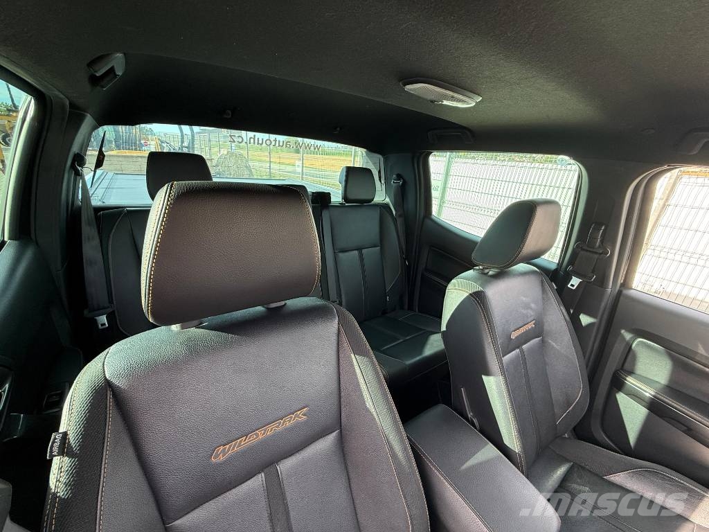 Ford Ranger Caja abierta/laterales abatibles