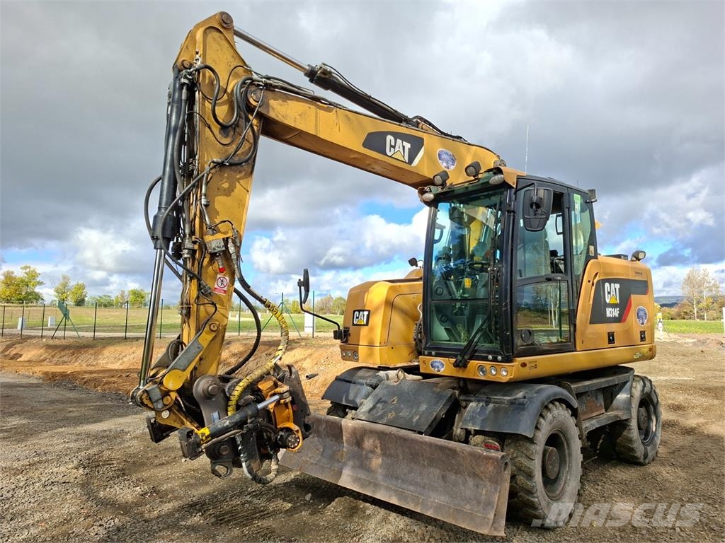 CAT M 314 F 4X4 Stavebnictví - ostatní
