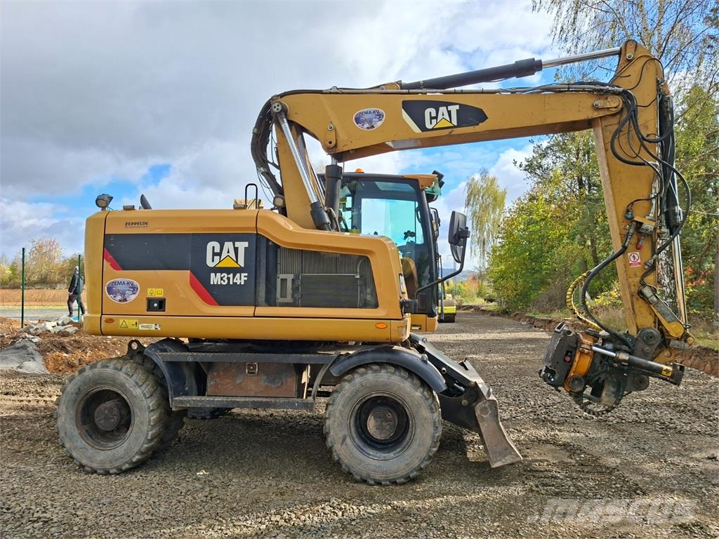 CAT M 314 F 4X4 Stavebnictví - ostatní