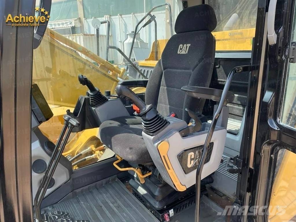 CAT 330 履带挖掘机