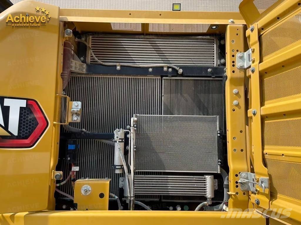 CAT 330 履带挖掘机