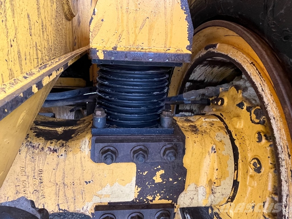 Volvo A30G ( Tail Door ) Belden kirma kaya kamyonu