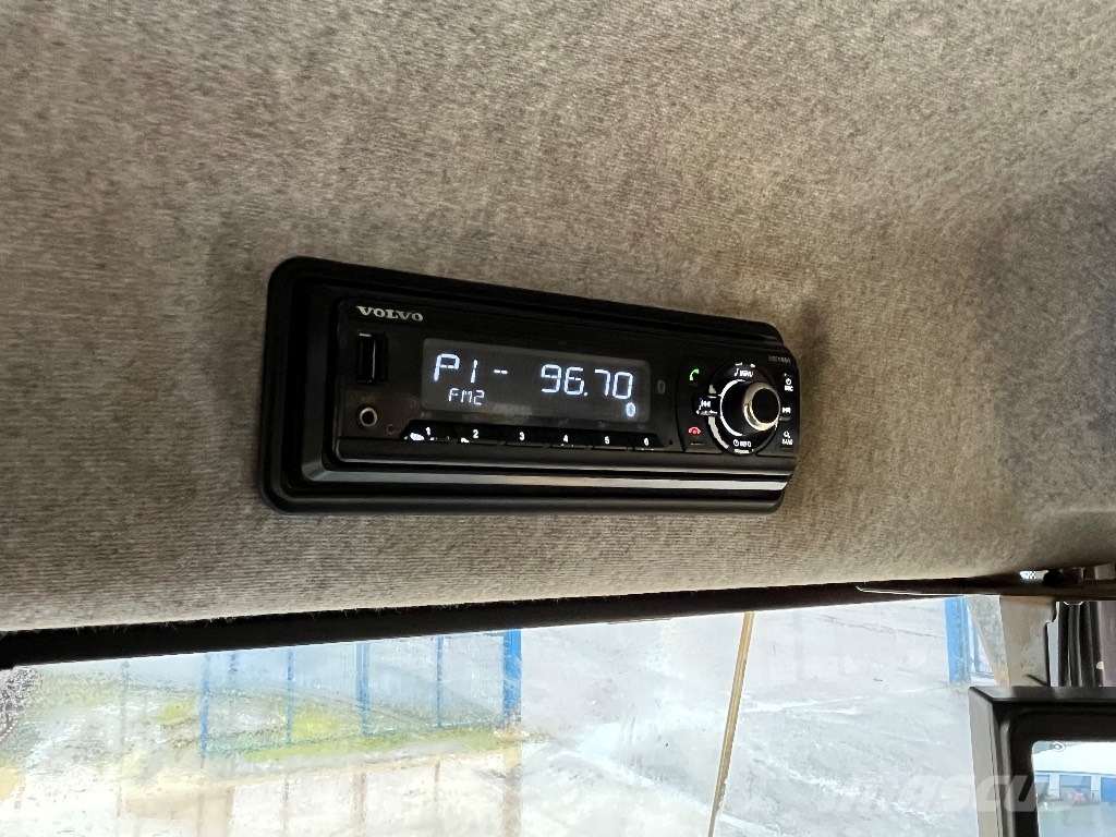 Volvo A30G ( Tail Door ) Belden kirma kaya kamyonu