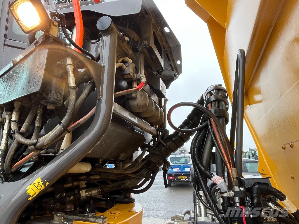 Volvo A30G ( Tail Door ) Belden kirma kaya kamyonu