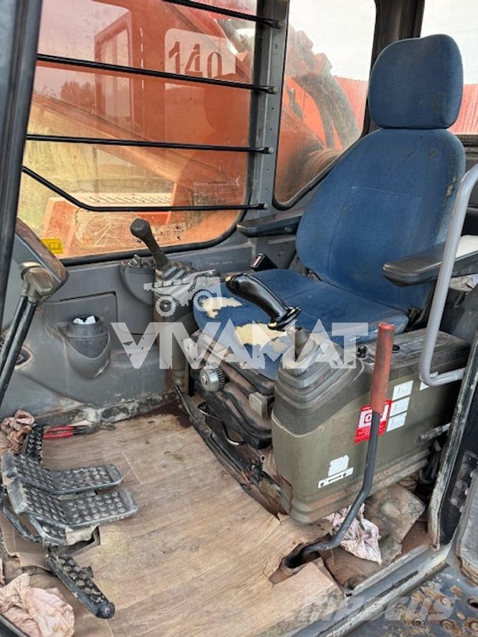 Hitachi ZX650LCH Raupenbagger