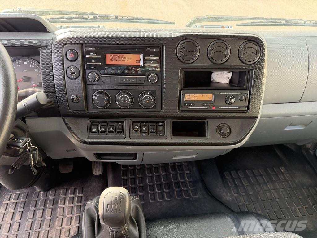 Renault D7.5 4X2 EURO6 + MANUAL + 38600KM!! Furgoonautod