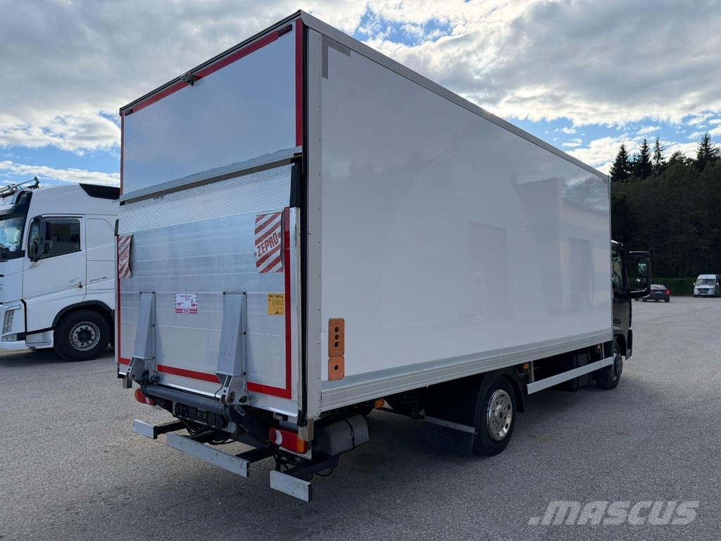 Renault D7.5 4X2 EURO6 + MANUAL + 38600KM!! Furgoonautod