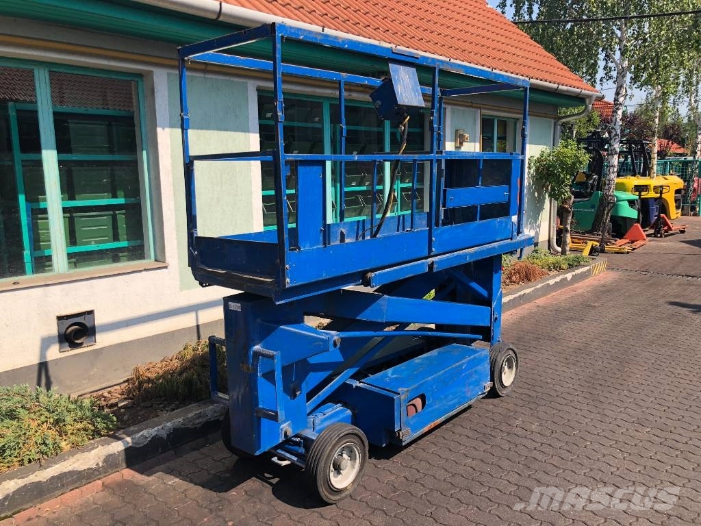 UpRight SL20 V-3296 Vertikalūs stiebiniai keltuvai
