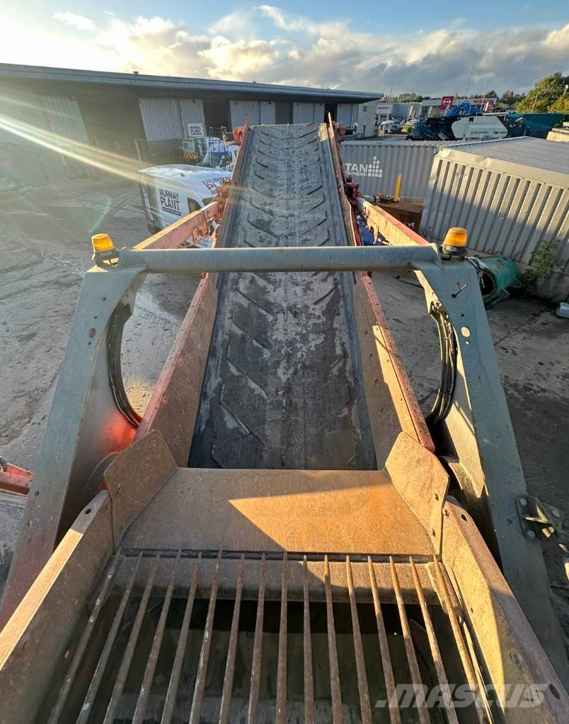 Sandvik QE 341 Mobile screeners