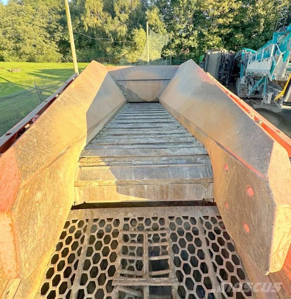 Sandvik QE 341 Mobile screeners
