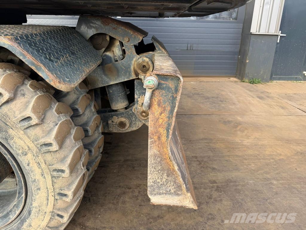 Hyundai Robex 180W-9A Lastik tekerli ekskavatörler