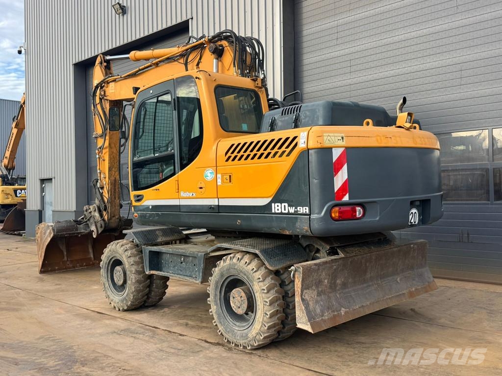 Hyundai Robex 180W-9A Lastik tekerli ekskavatörler