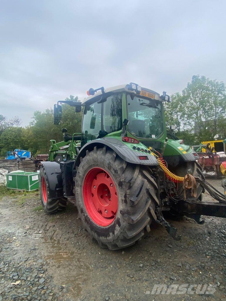 Fendt 516 Vario Gen3 Traktory