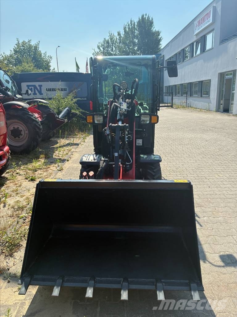 Manitou MLA 2-25 H P ST5 S1 Classic Ausstattung Skid steer loaders