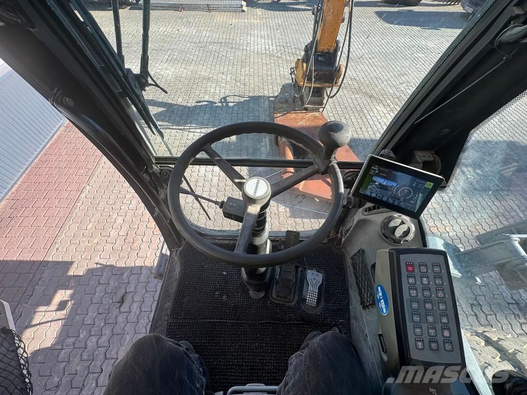 Liebherr LH 24 M Litronic / Greifer / Hochf. Kabine حفارات بعجل