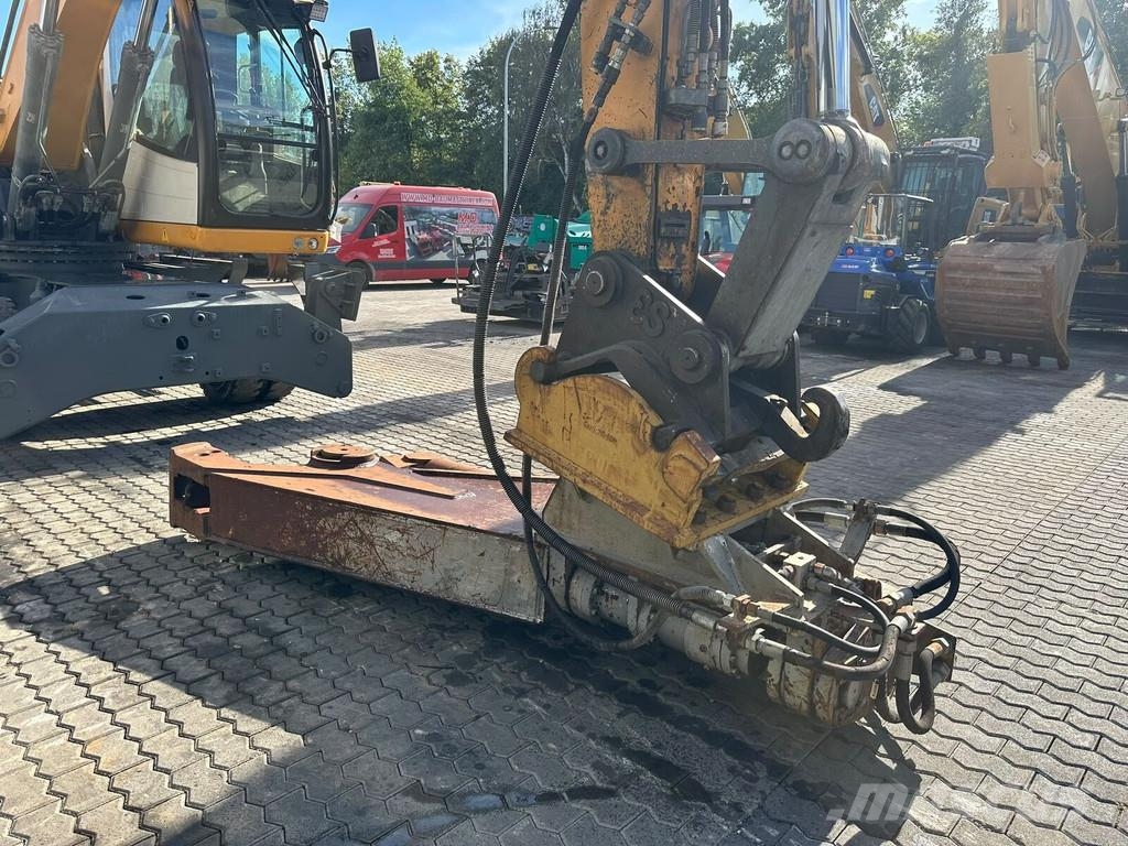Liebherr LH 24 M Litronic / Greifer / Hochf. Kabine حفارات بعجل