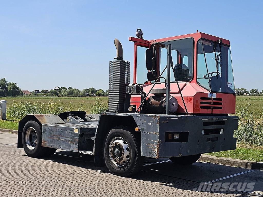 MOL YT200 TERMINAL TRACTOR Camiones tractor