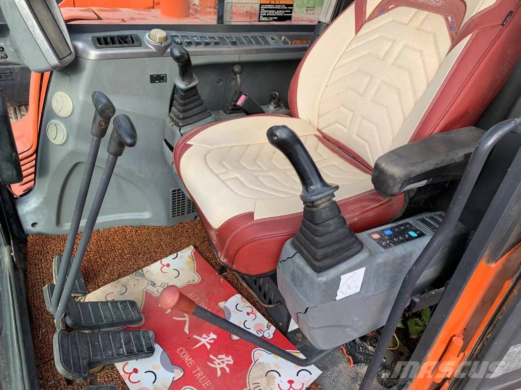 Doosan DX55 Mini bagri <7t