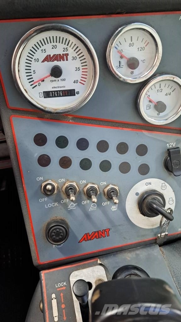 Avant 750 Kompaktlader