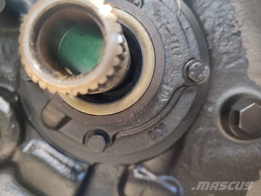 John Deere 3200 gearbox housing Getriebe