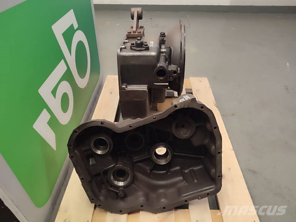 John Deere 3200 gearbox housing Getriebe