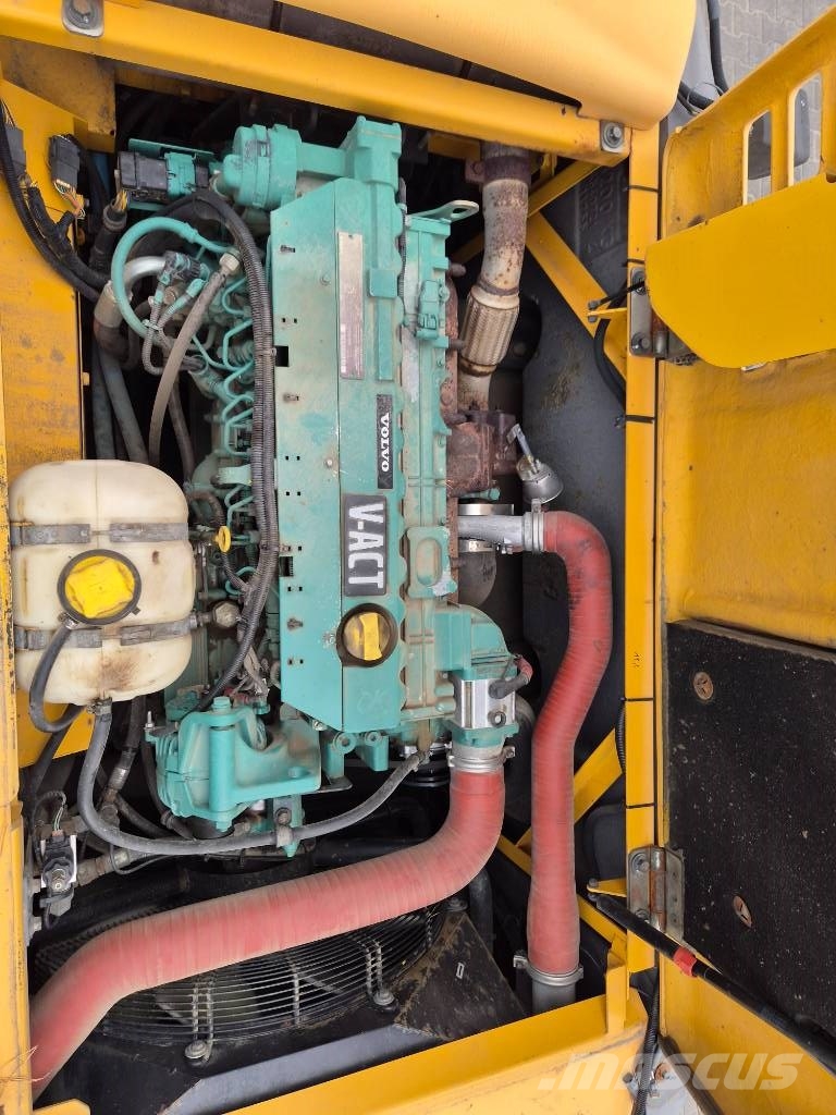 Volvo EW 160 C Wheeled excavators