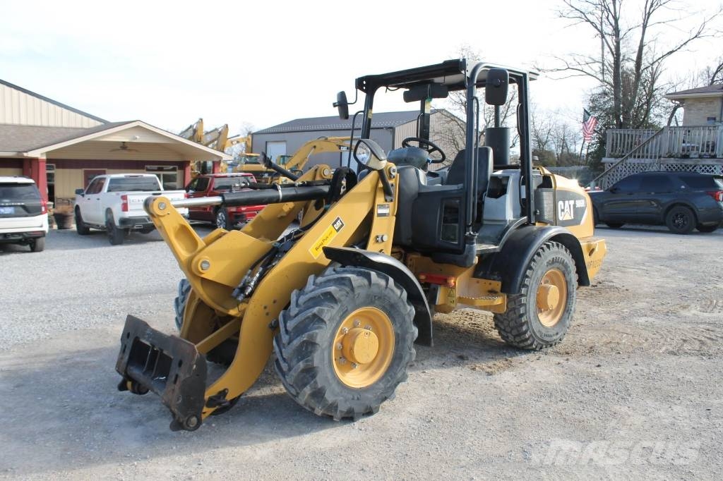 CAT 906H2 | 2014 | 8,766hrs | INBOUND JEDDAH 輪胎式裝載機