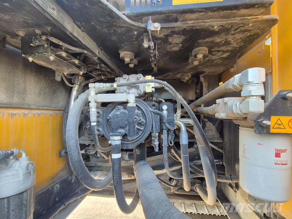 Kobelco sk260nlc-10 Bageri guseničari