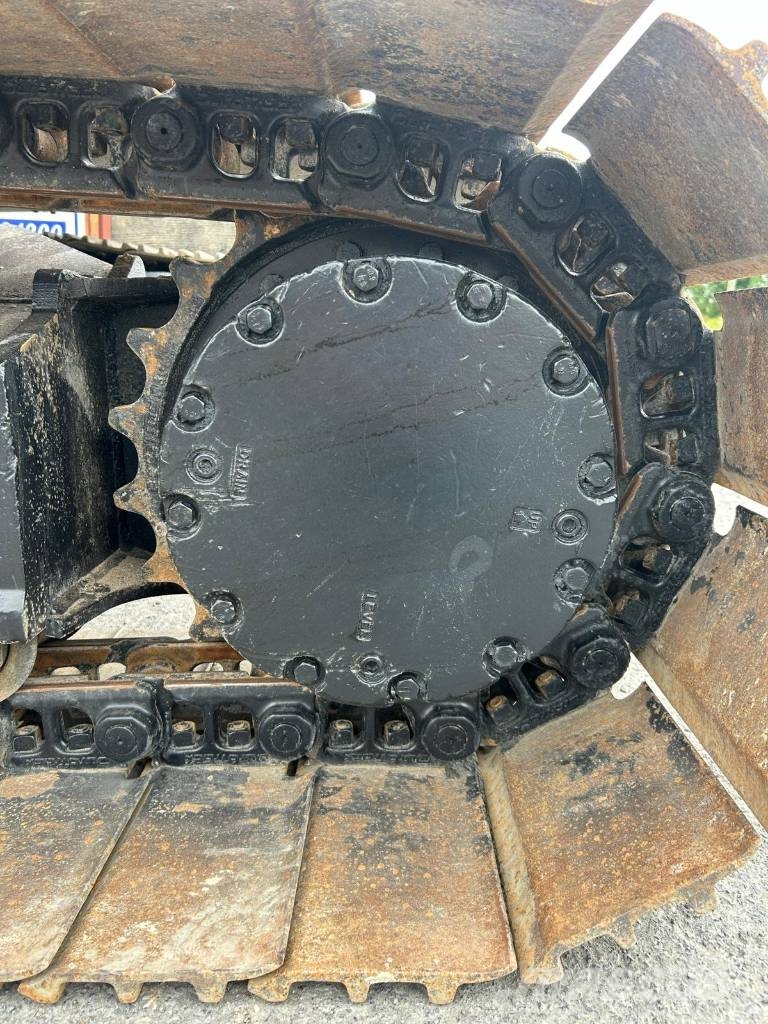 Hitachi ZX 130 LC N-6 Rupsgraafmachines
