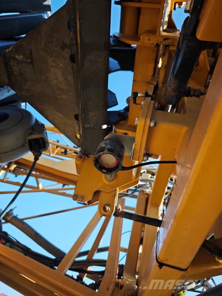 Challenger RoGator 655 Самохідні обприскувачі