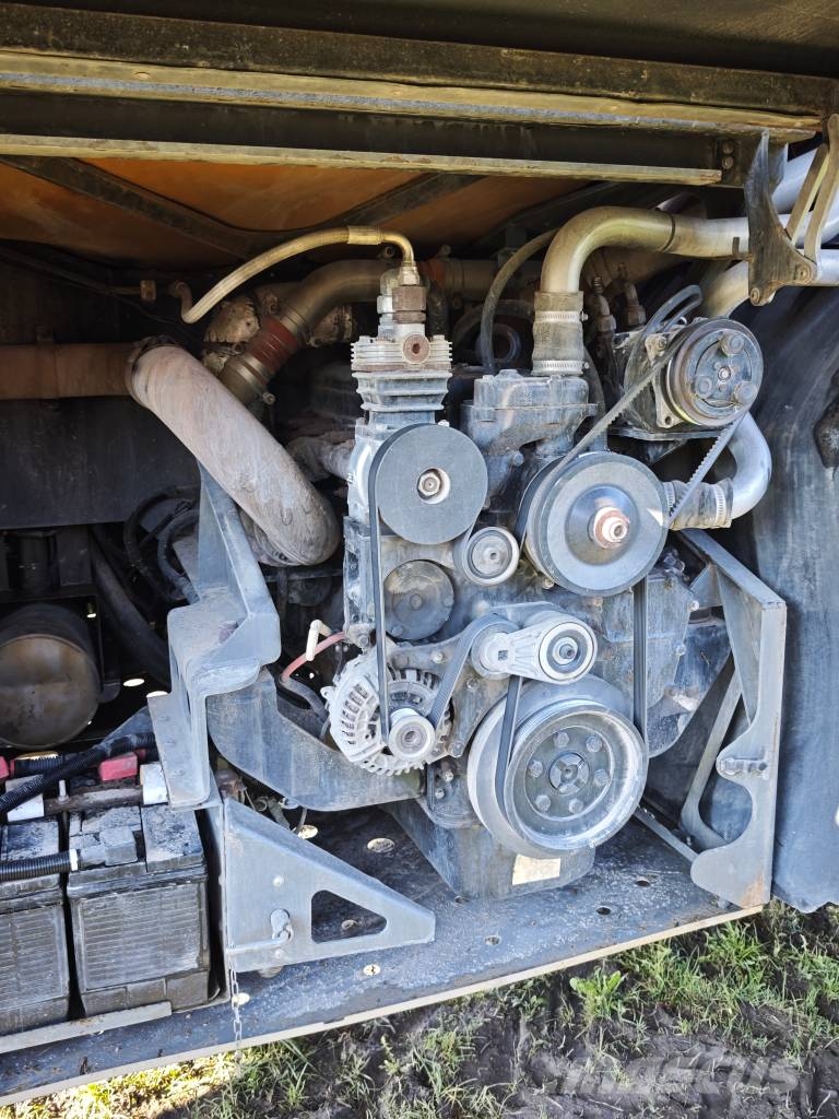 Challenger RoGator 655 Самохідні обприскувачі