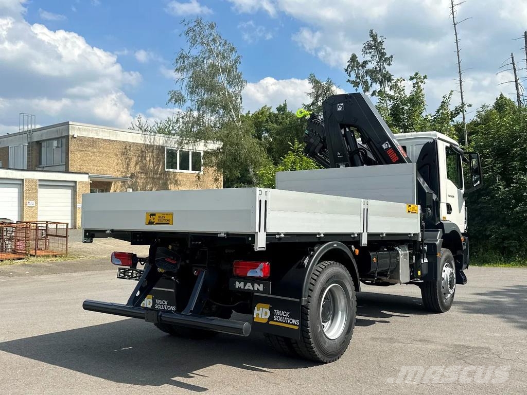 MAN TGM 18.320 MAN TGM 18.320 4x4 Hiab 228-4 Kran All-Terrain-Krane