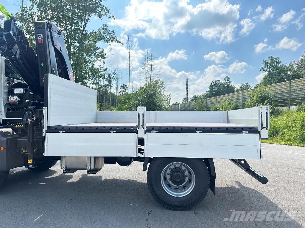 MAN TGM 18.320 MAN TGM 18.320 4x4 Hiab 228-4 Kran All-Terrain-Krane