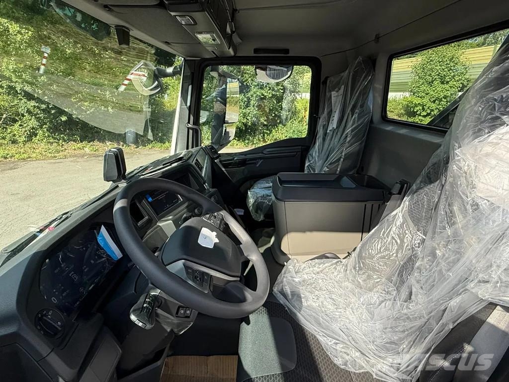 MAN TGM 18.320 MAN TGM 18.320 4x4 Hiab 228-4 Kran All-Terrain-Krane