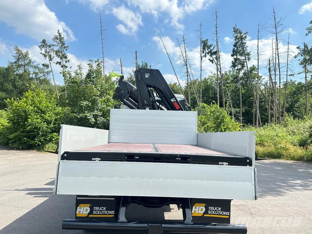 MAN TGM 18.320 MAN TGM 18.320 4x4 Hiab 228-4 Kran All-Terrain-Krane