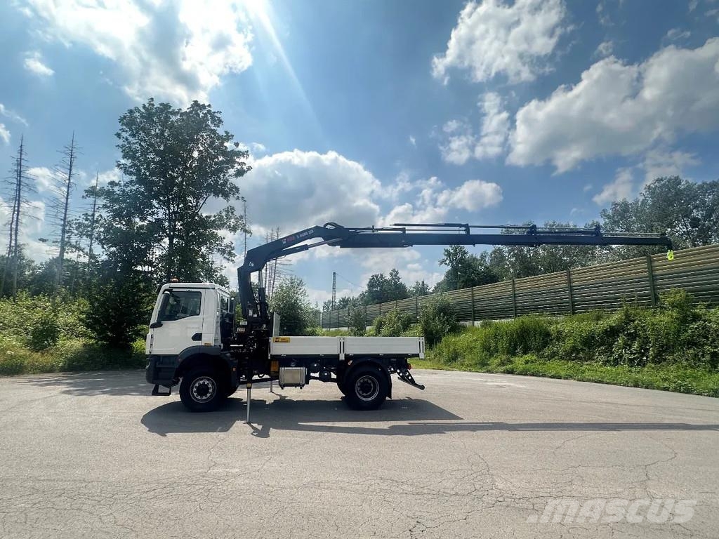 MAN TGM 18.320 MAN TGM 18.320 4x4 Hiab 228-4 Kran All-Terrain-Krane