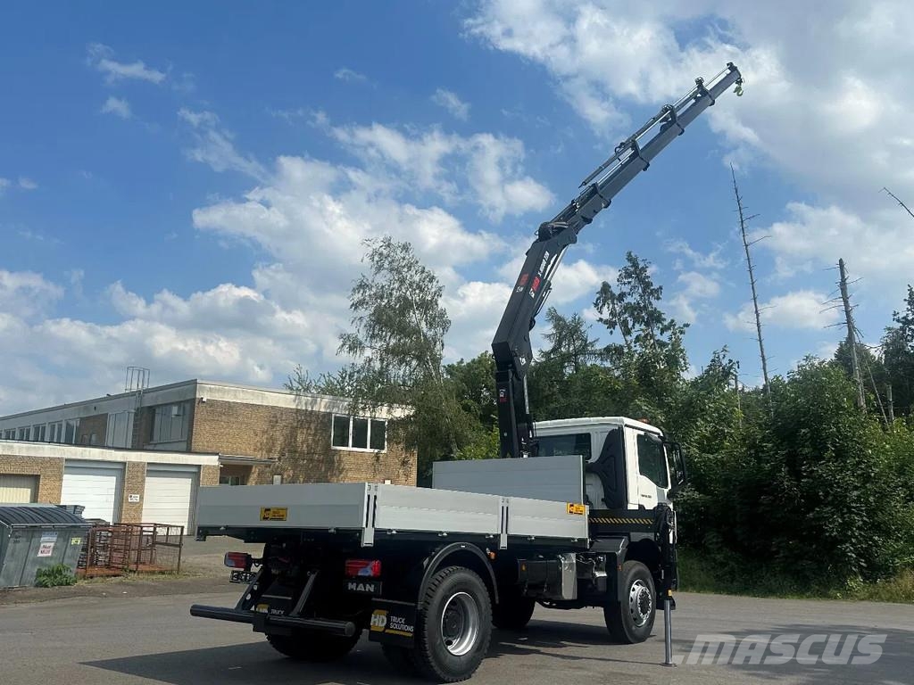 MAN TGM 18.320 MAN TGM 18.320 4x4 Hiab 228-4 Kran All-Terrain-Krane