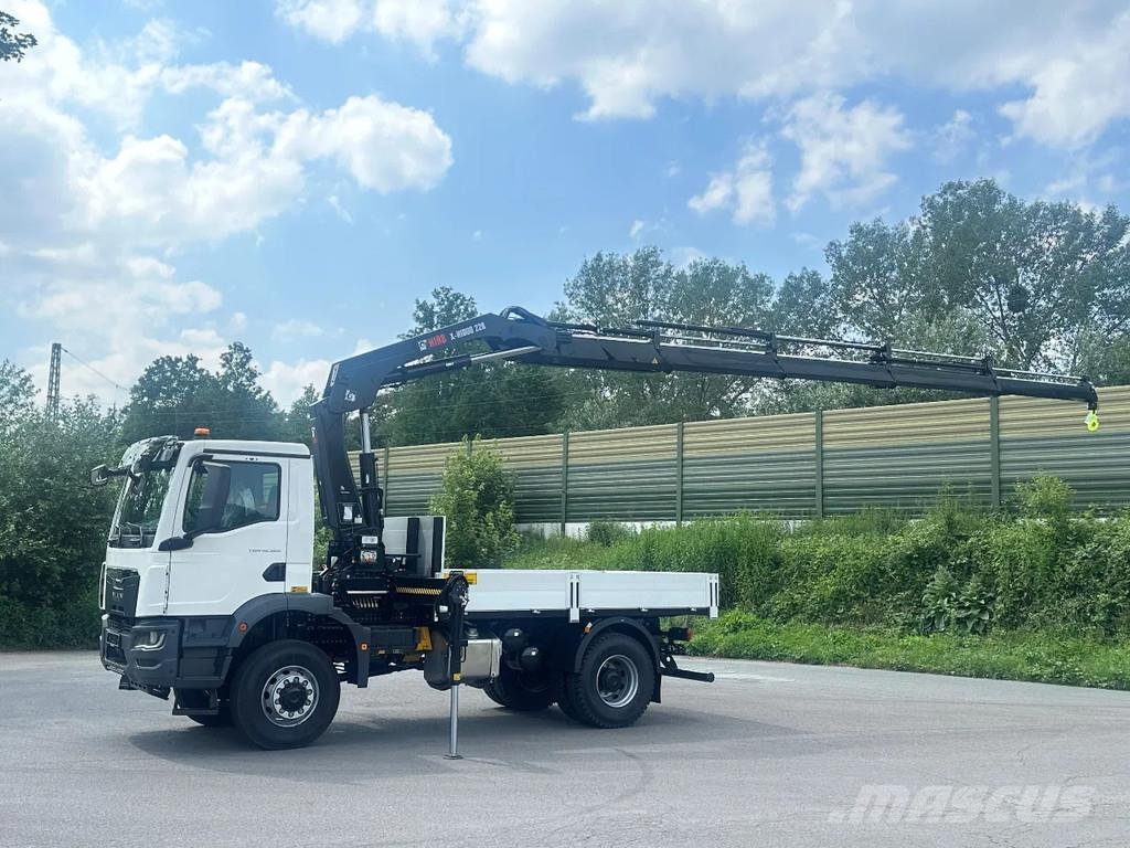 MAN TGM 18.320 MAN TGM 18.320 4x4 Hiab 228-4 Kran All-Terrain-Krane