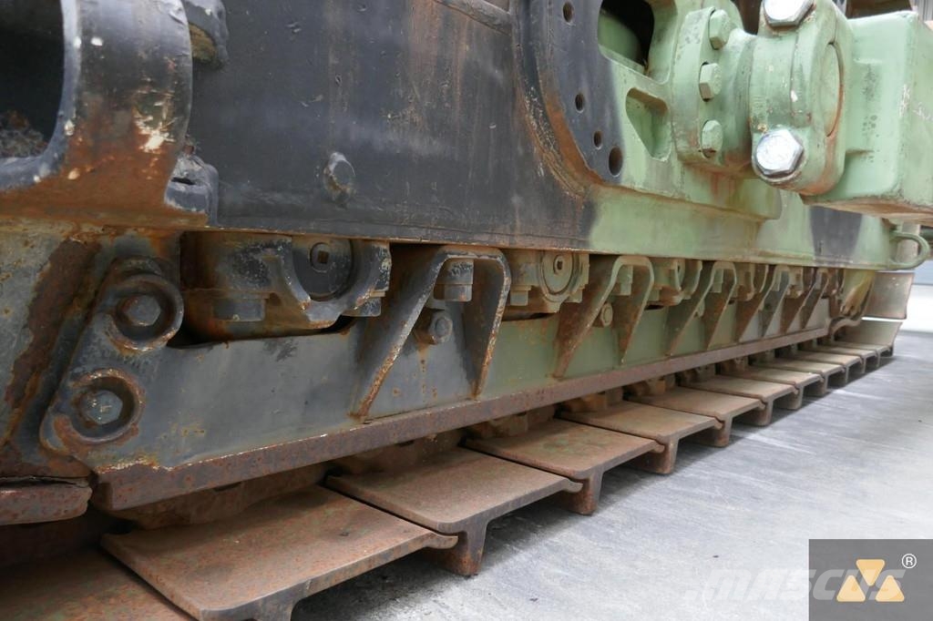 CAT D7G Ex-army Верижни булдозери