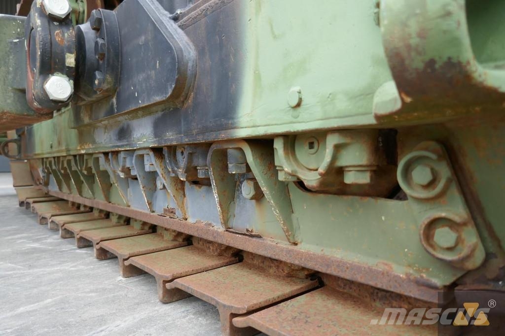 CAT D7G Ex-army Верижни булдозери