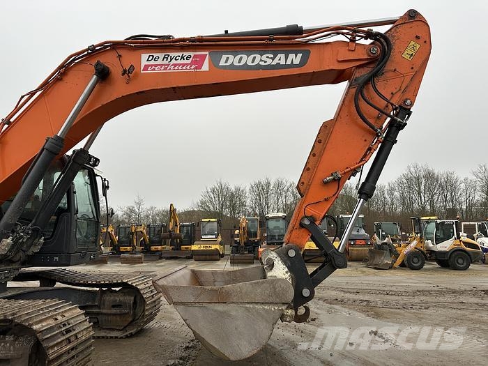 Doosan DX300LC-5 Muud ekskavaatorid