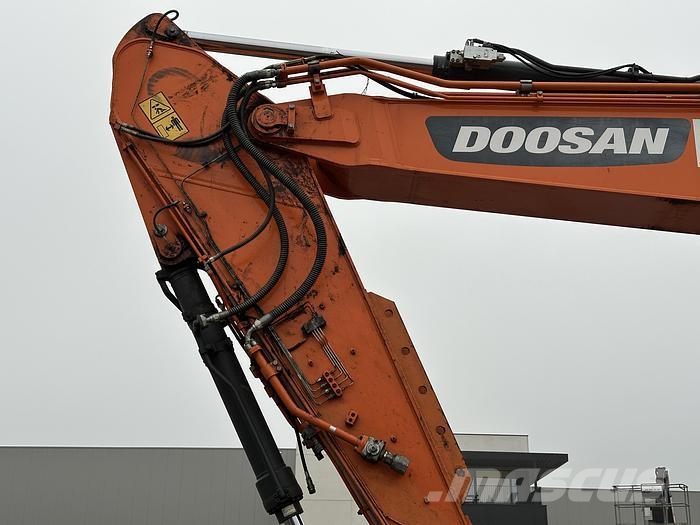 Doosan DX300LC-5 Muud ekskavaatorid